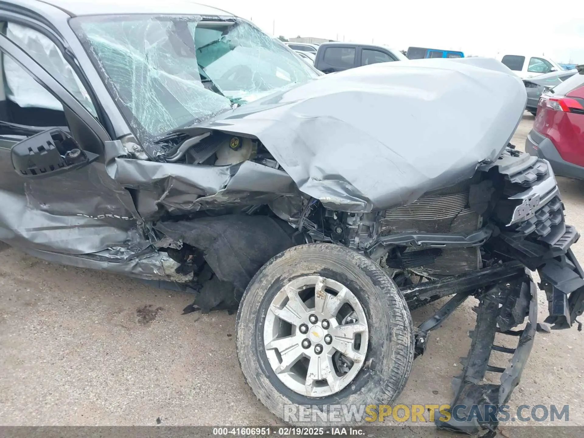 6 Photograph of a damaged car 1GCGSCEN3N1150409 CHEVROLET COLORADO 2022