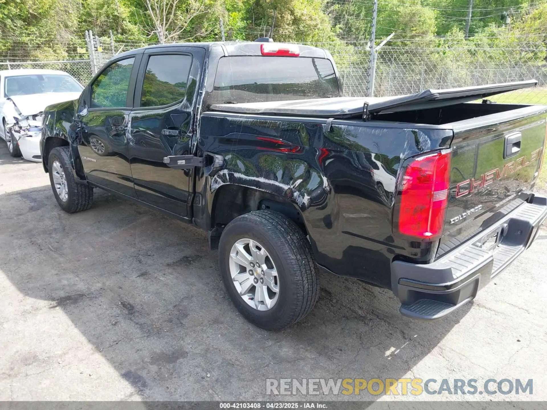 3 Фотография поврежденного автомобиля 1GCGSCEN4N1198906 CHEVROLET COLORADO 2022