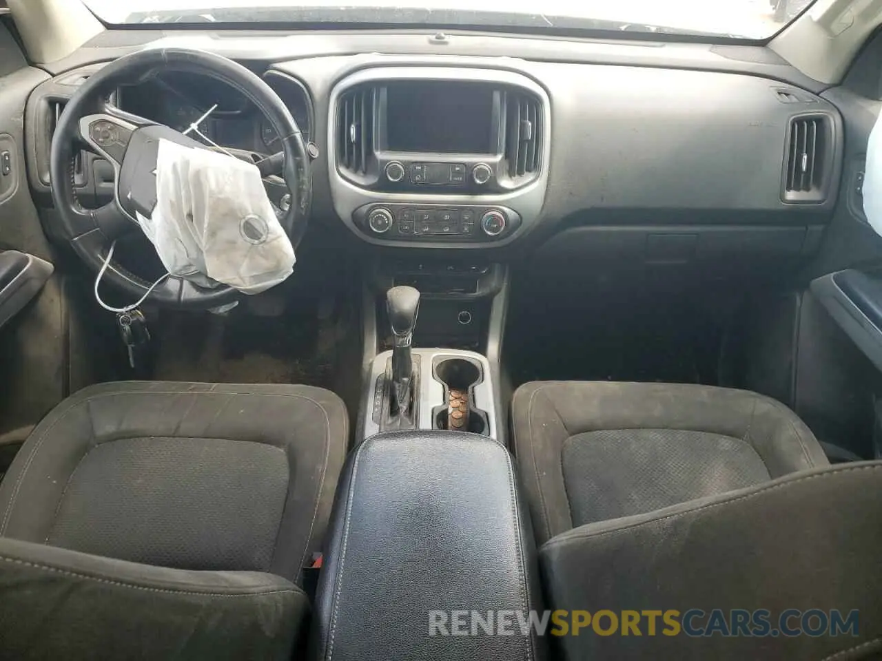 8 Photograph of a damaged car 1GCGSCEN5N1105004 CHEVROLET COLORADO 2022