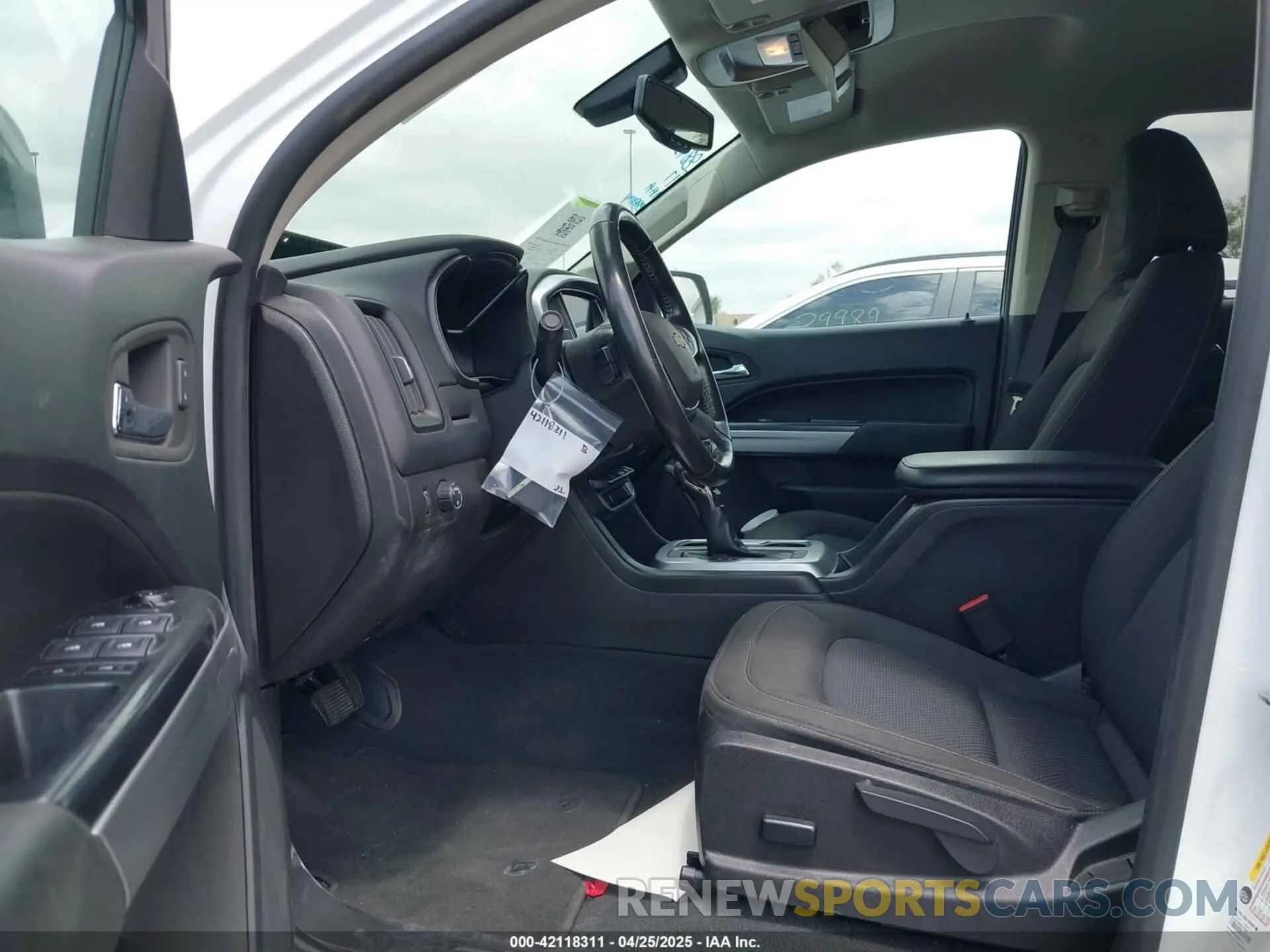 5 Photograph of a damaged car 1GCGSCEN7N1211406 CHEVROLET COLORADO 2022