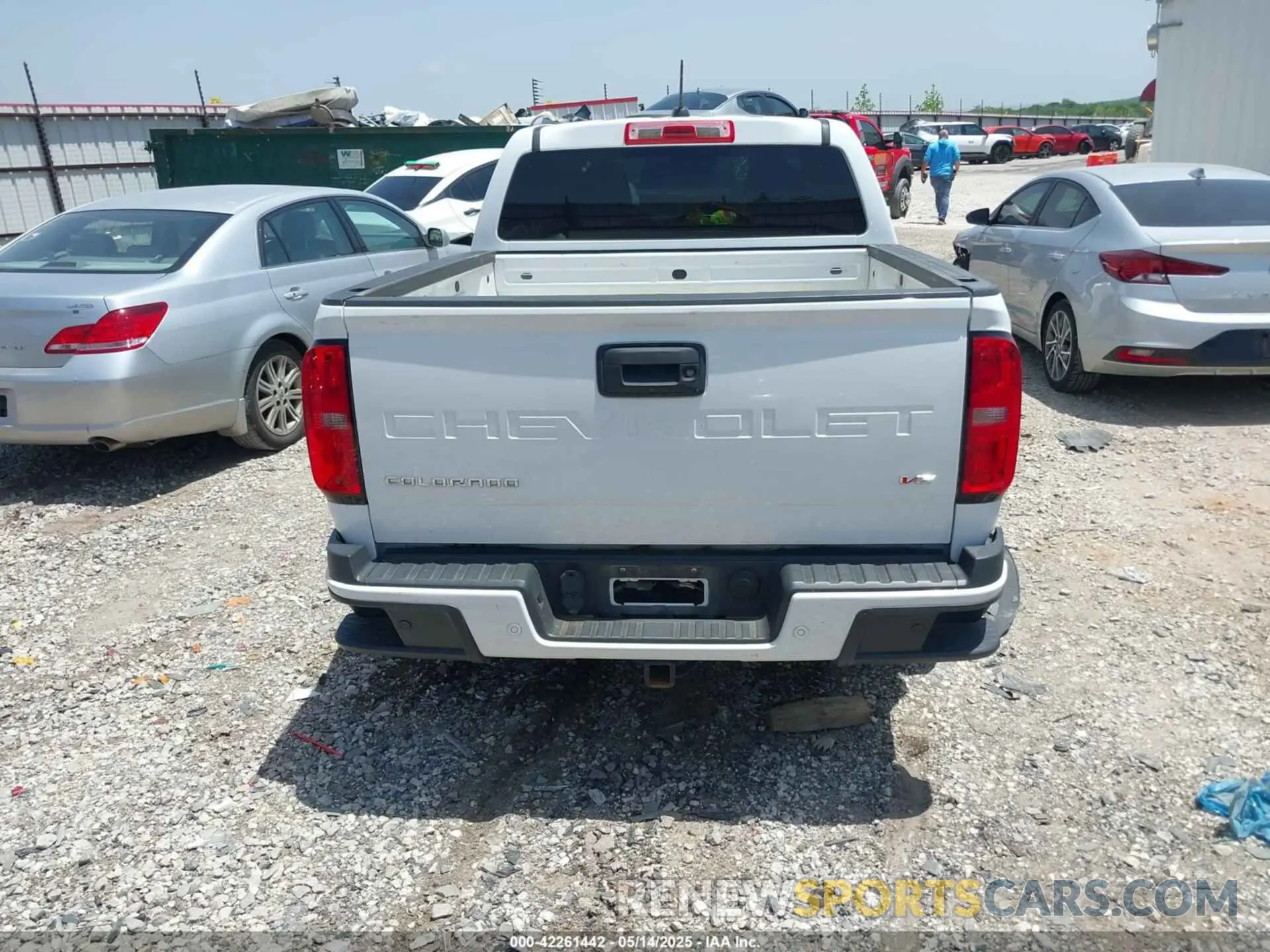 16 Photograph of a damaged car 1GCGSCEN8N1159669 CHEVROLET COLORADO 2022