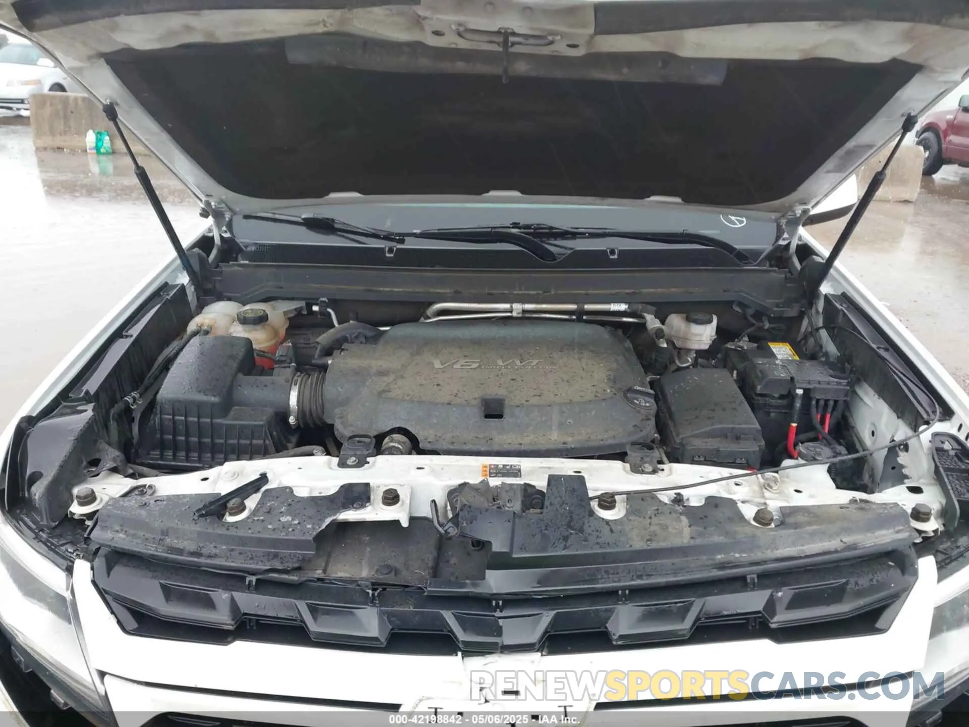 10 Photograph of a damaged car 1GCGSCEN9N1182474 CHEVROLET COLORADO 2022
