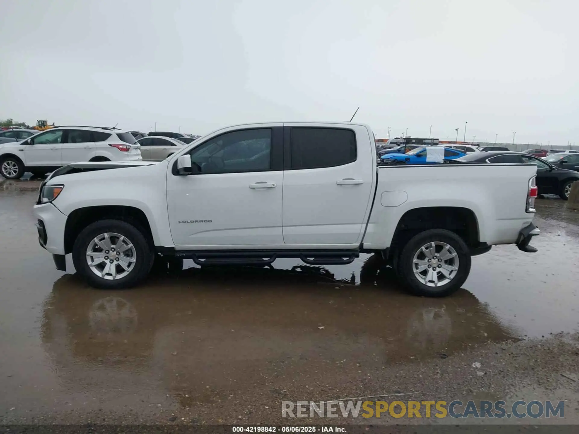 14 Photograph of a damaged car 1GCGSCEN9N1182474 CHEVROLET COLORADO 2022
