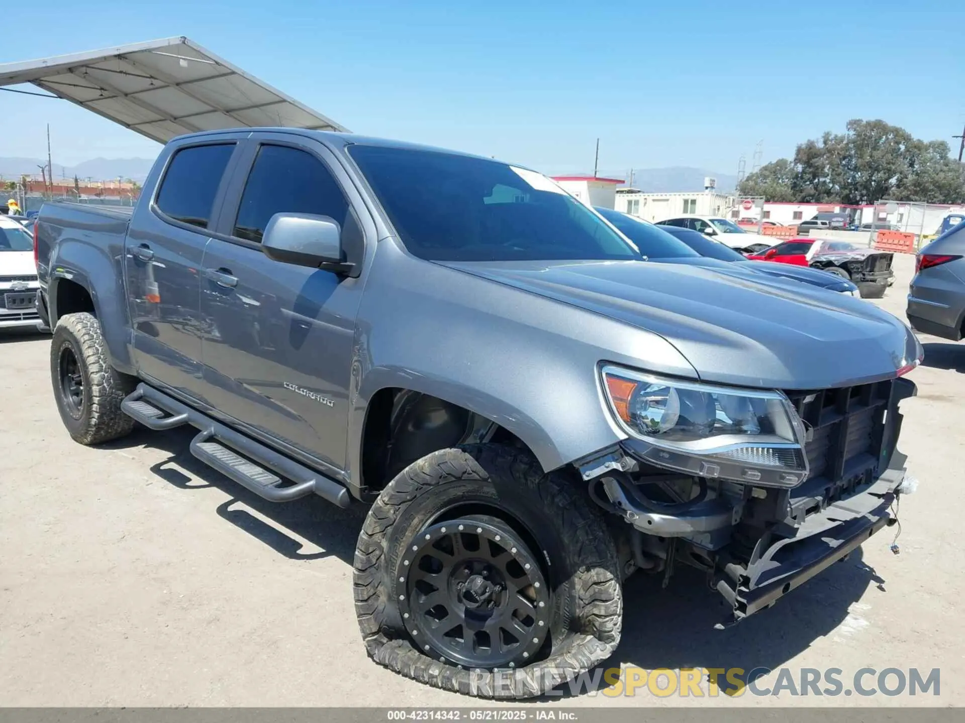 1 Photograph of a damaged car 1GCGSCENXN1136474 CHEVROLET COLORADO 2022
