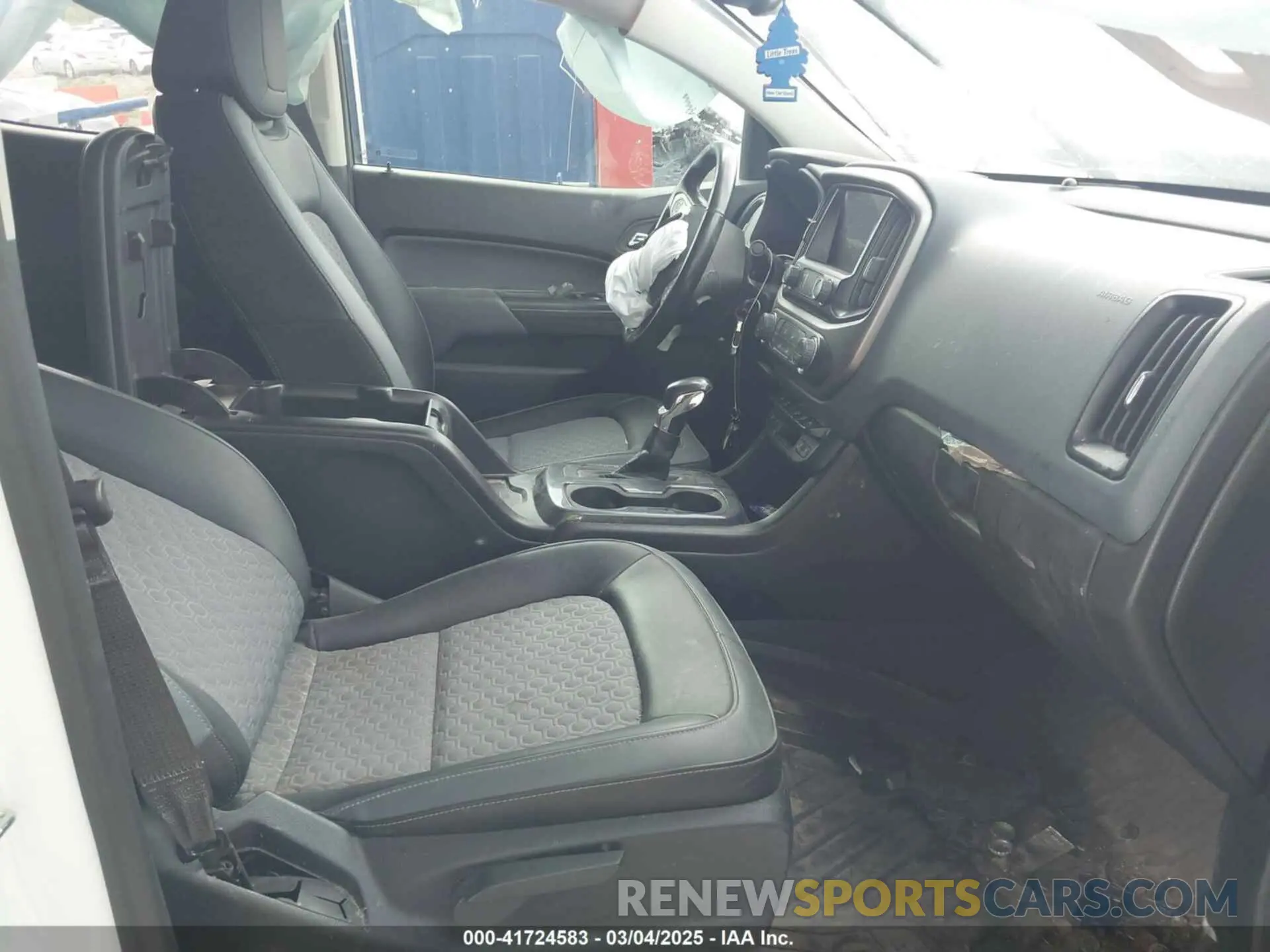 5 Photograph of a damaged car 1GCGSDEN2N1242570 CHEVROLET COLORADO 2022