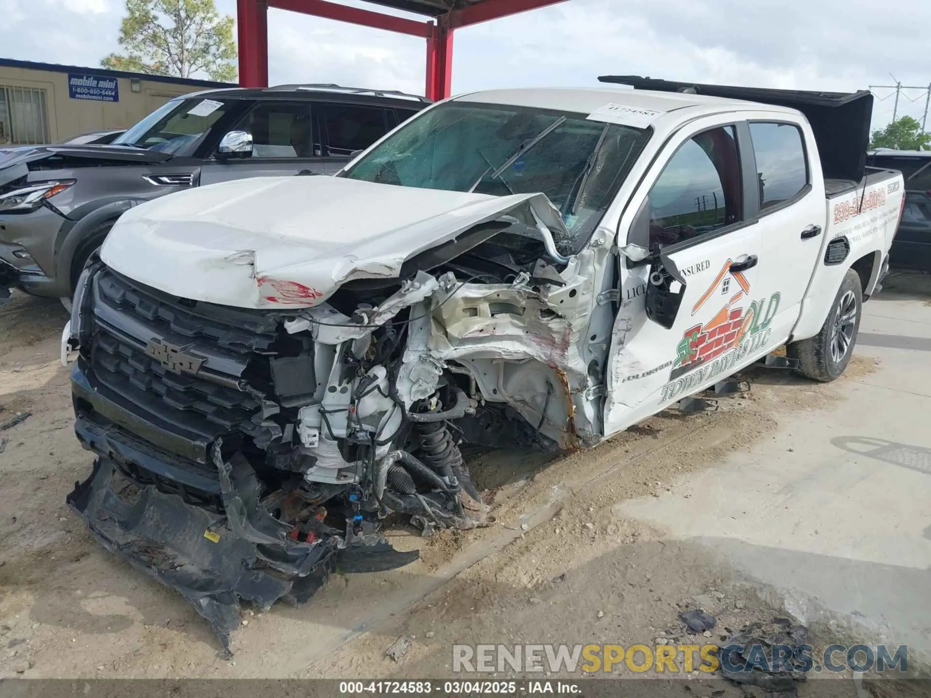 6 Photograph of a damaged car 1GCGSDEN2N1242570 CHEVROLET COLORADO 2022
