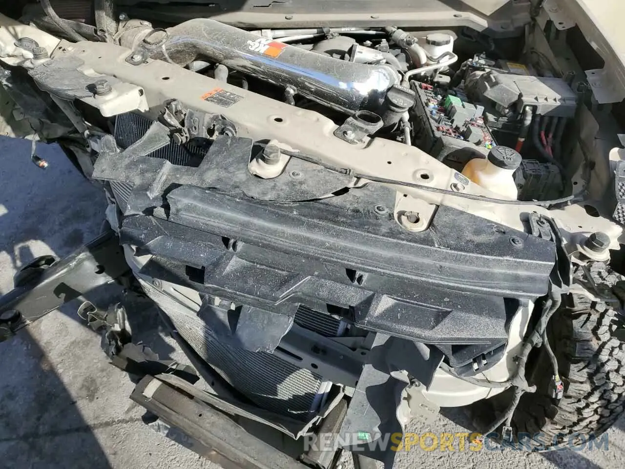 12 Photograph of a damaged car 1GCGSDEN4N1224278 CHEVROLET COLORADO 2022