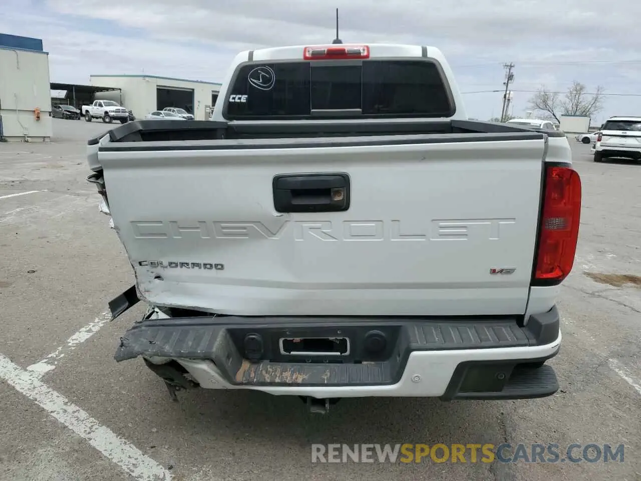 6 Photograph of a damaged car 1GCGSDEN7N1143761 CHEVROLET COLORADO 2022