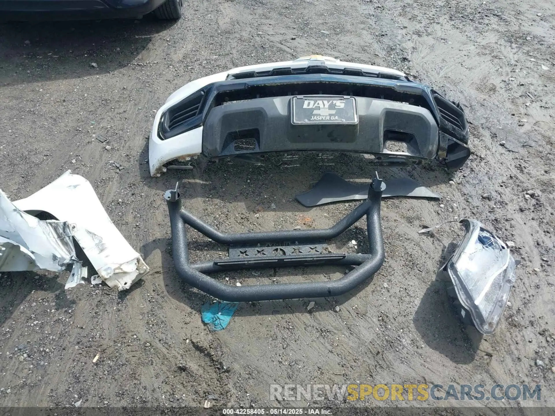 12 Фотография поврежденного автомобиля 1GCGTBEN0N1136281 CHEVROLET COLORADO 2022