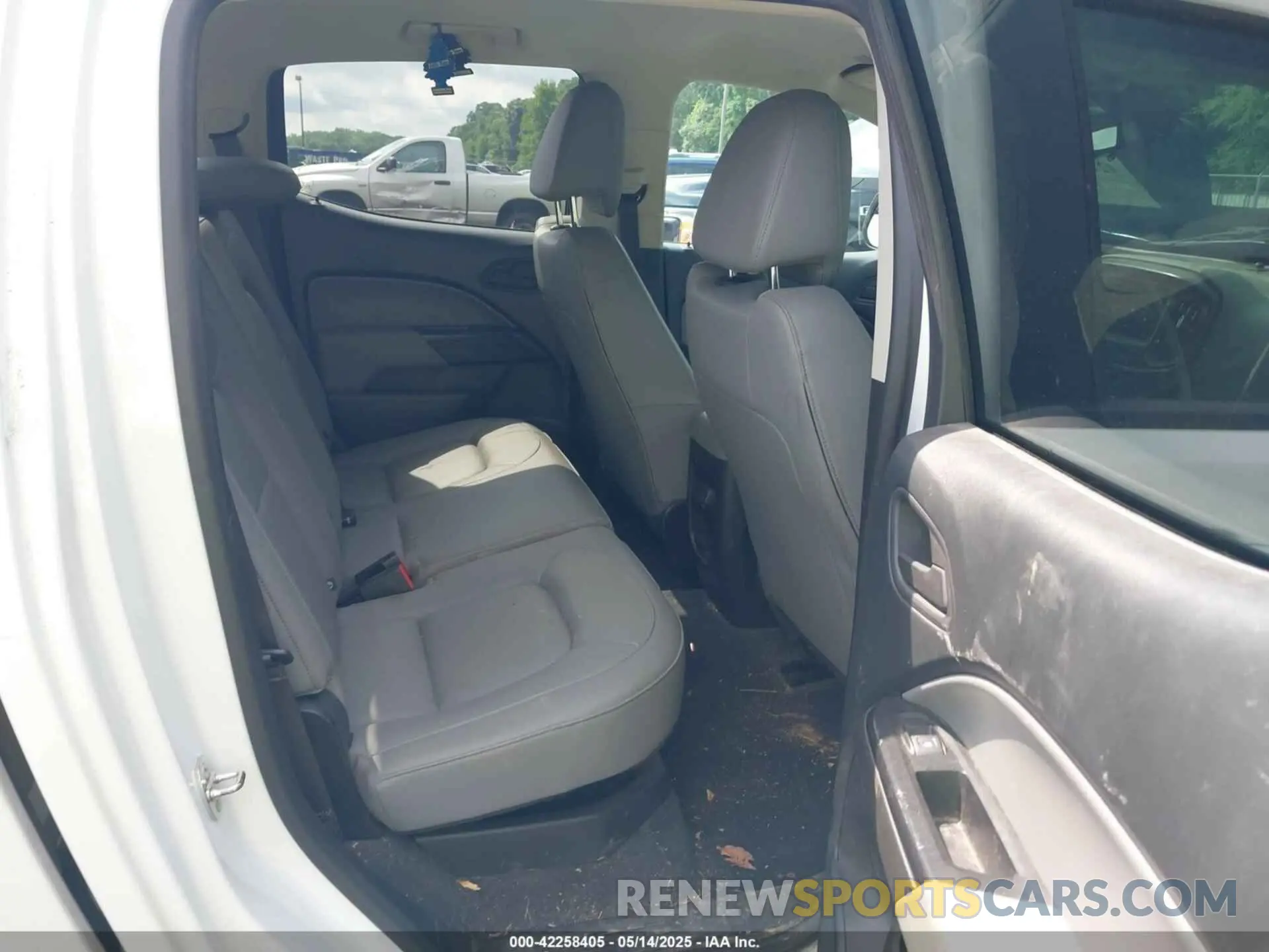 8 Фотография поврежденного автомобиля 1GCGTBEN0N1136281 CHEVROLET COLORADO 2022