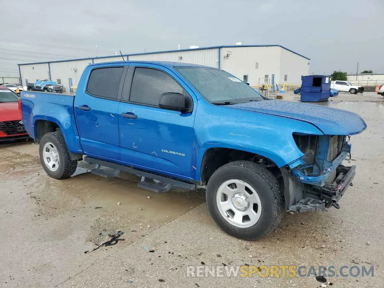 4 Photograph of a damaged car 1GCGTBEN1N1104312 CHEVROLET COLORADO 2022