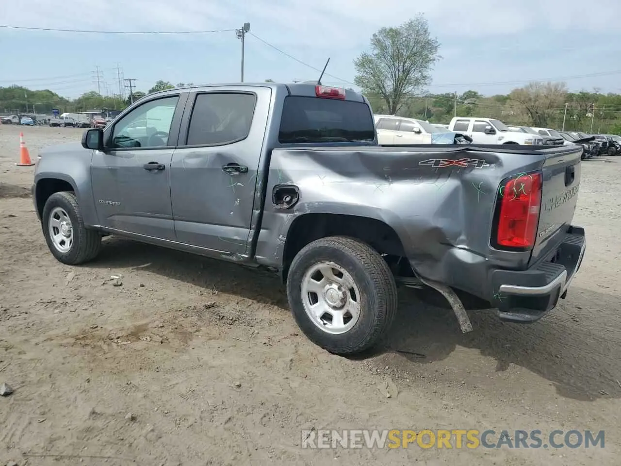 2 Photograph of a damaged car 1GCGTBEN1N1146432 CHEVROLET COLORADO 2022