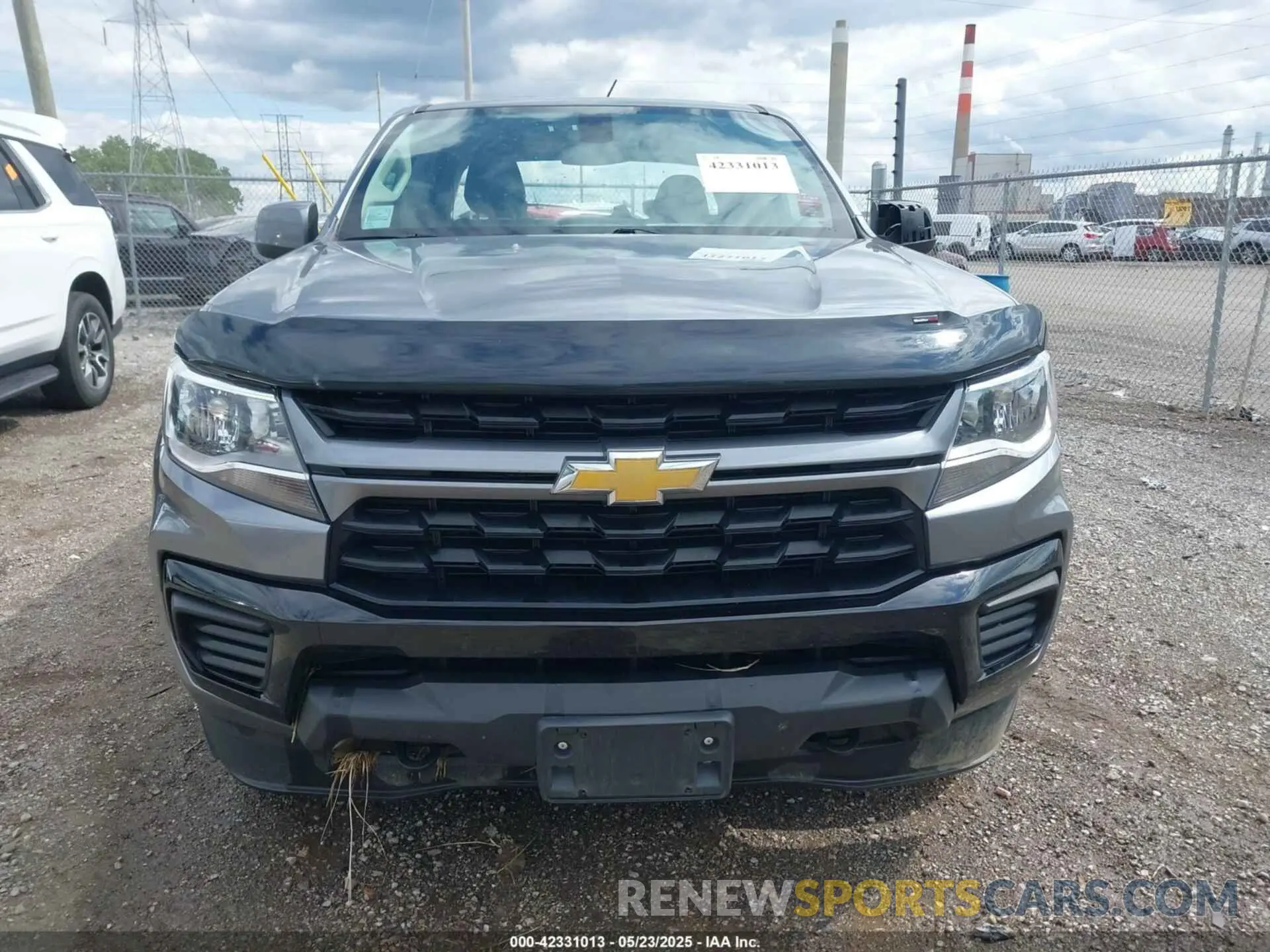 12 Photograph of a damaged car 1GCGTBEN2N1145080 CHEVROLET COLORADO 2022