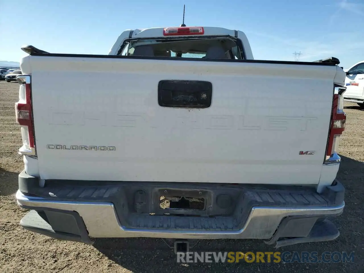 6 Photograph of a damaged car 1GCGTBEN7N1127755 CHEVROLET COLORADO 2022