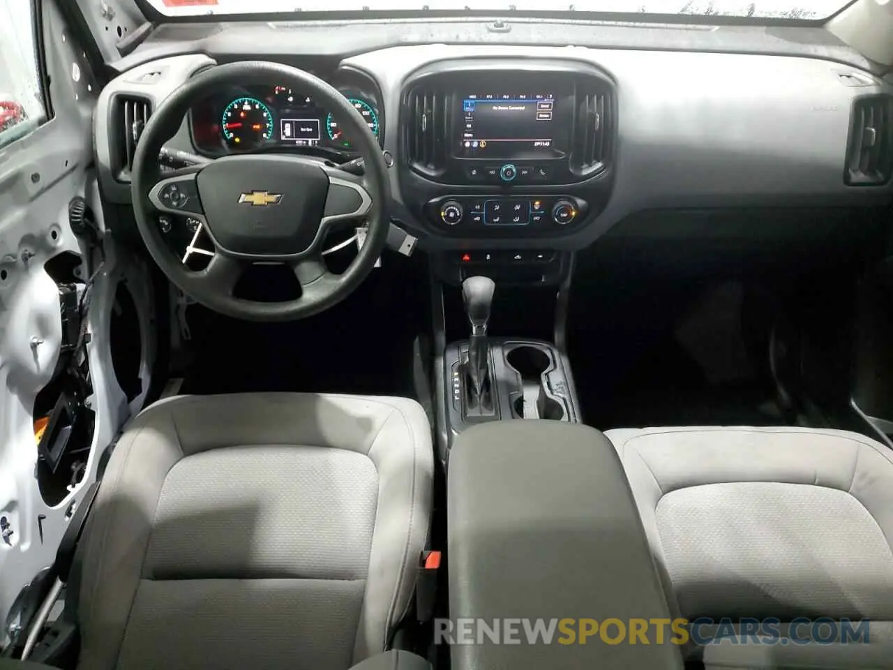 8 Photograph of a damaged car 1GCGTBEN8N1233003 CHEVROLET COLORADO 2022