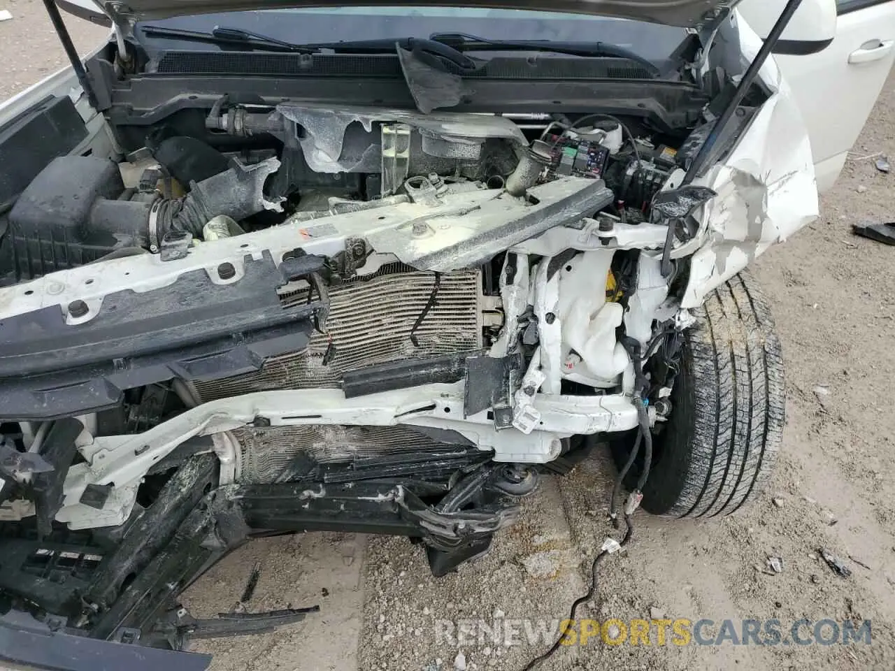12 Фотография поврежденного автомобиля 1GCGTBEN9N1128003 CHEVROLET COLORADO 2022