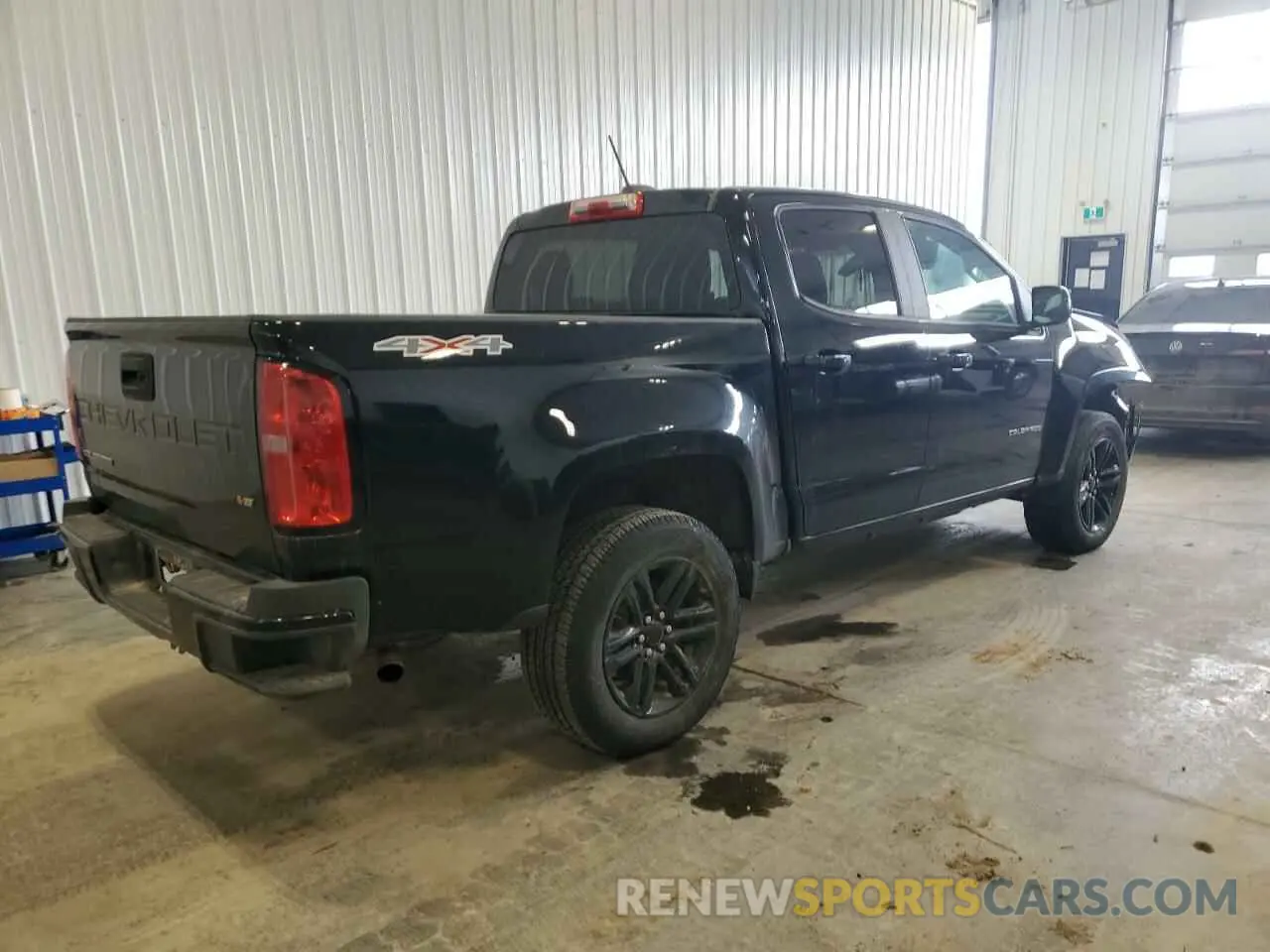 3 Photograph of a damaged car 1GCGTCEN1N1276197 CHEVROLET COLORADO 2022
