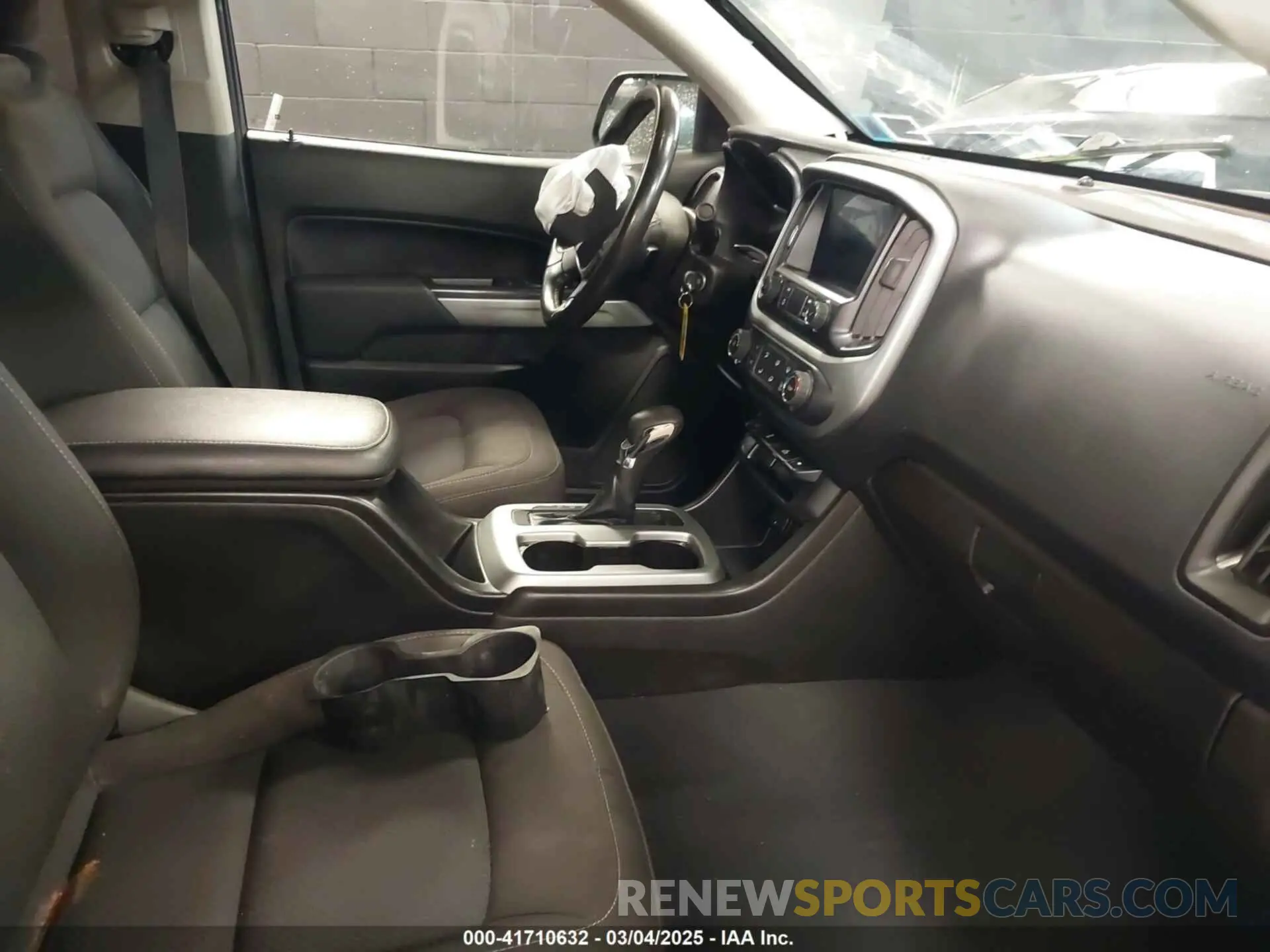 5 Фотография поврежденного автомобиля 1GCGTCEN7N1303645 CHEVROLET COLORADO 2022