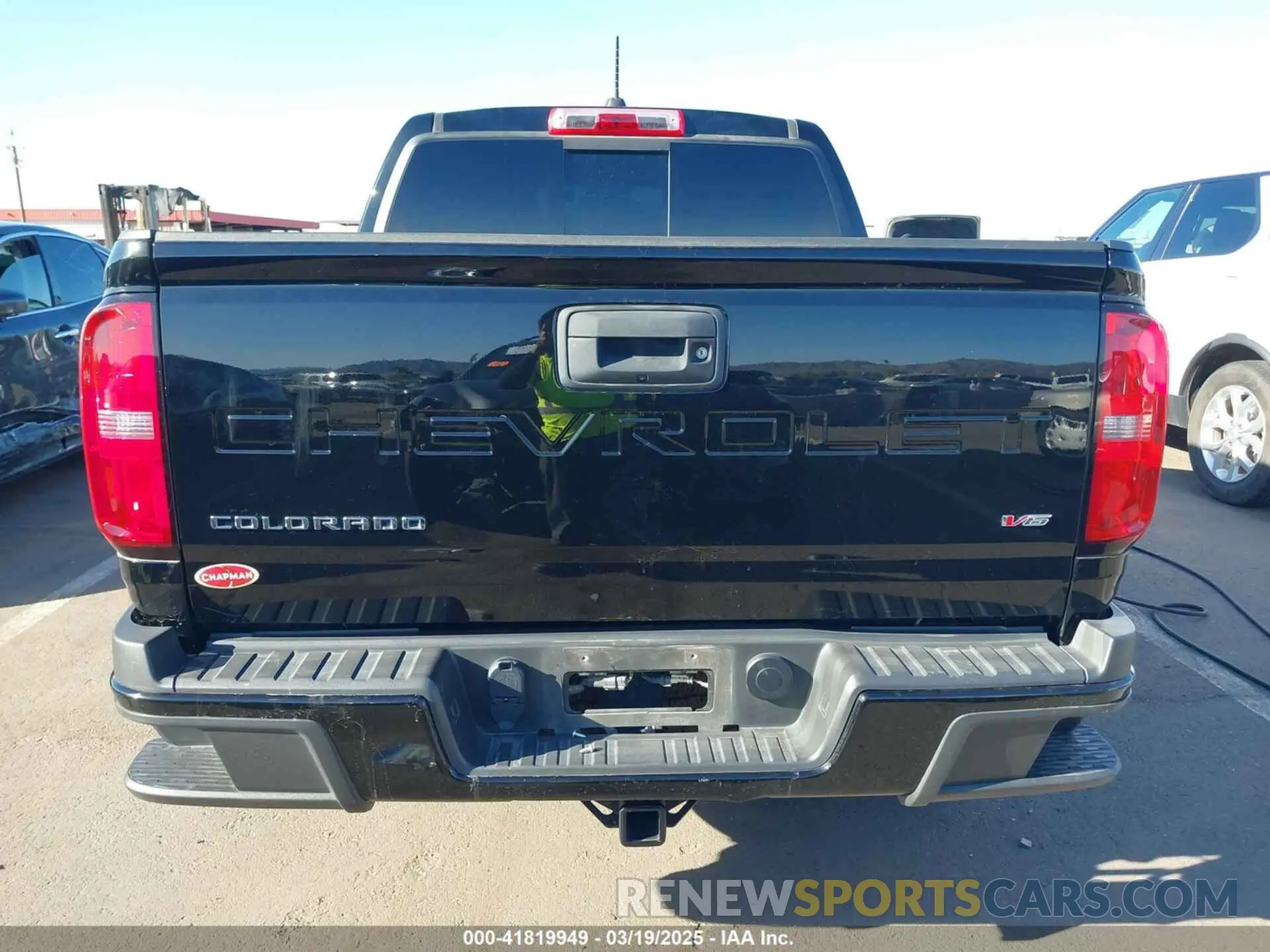 16 Photograph of a damaged car 1GCGTCEN9N1237468 CHEVROLET COLORADO 2022