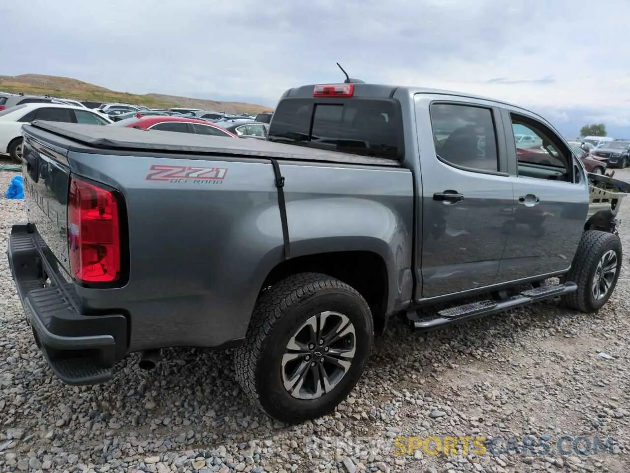 3 Фотография поврежденного автомобиля 1GCGTDEN1N1215793 CHEVROLET COLORADO 2022