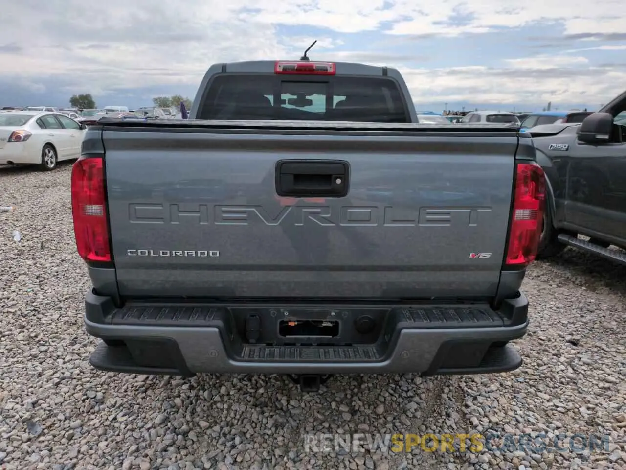 6 Фотография поврежденного автомобиля 1GCGTDEN1N1215793 CHEVROLET COLORADO 2022