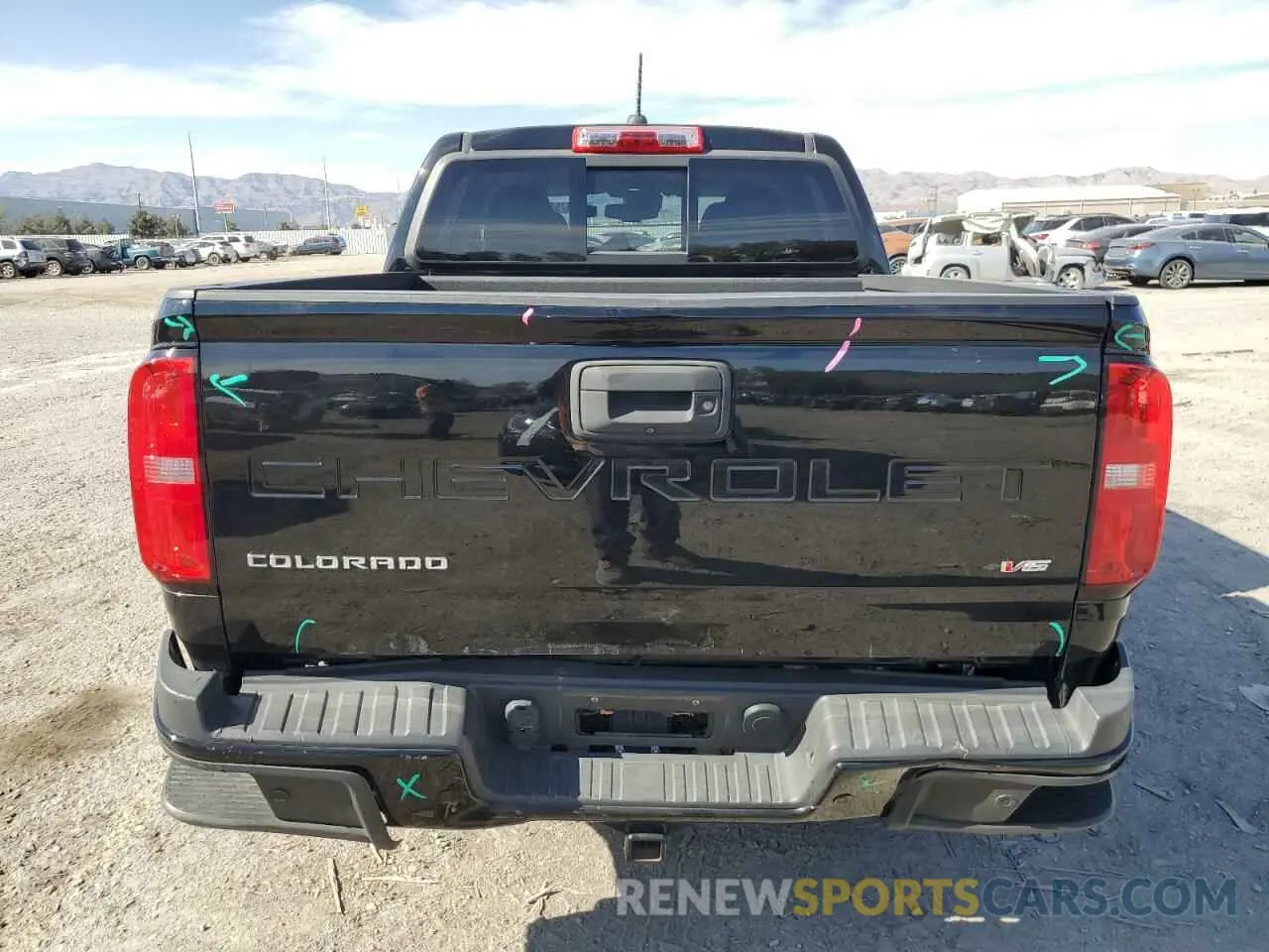 6 Photograph of a damaged car 1GCGTDEN4N1179632 CHEVROLET COLORADO 2022