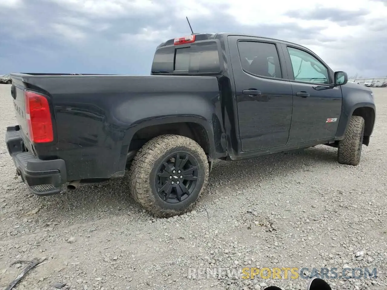 3 Фотография поврежденного автомобиля 1GCGTDEN4N1278161 CHEVROLET COLORADO 2022
