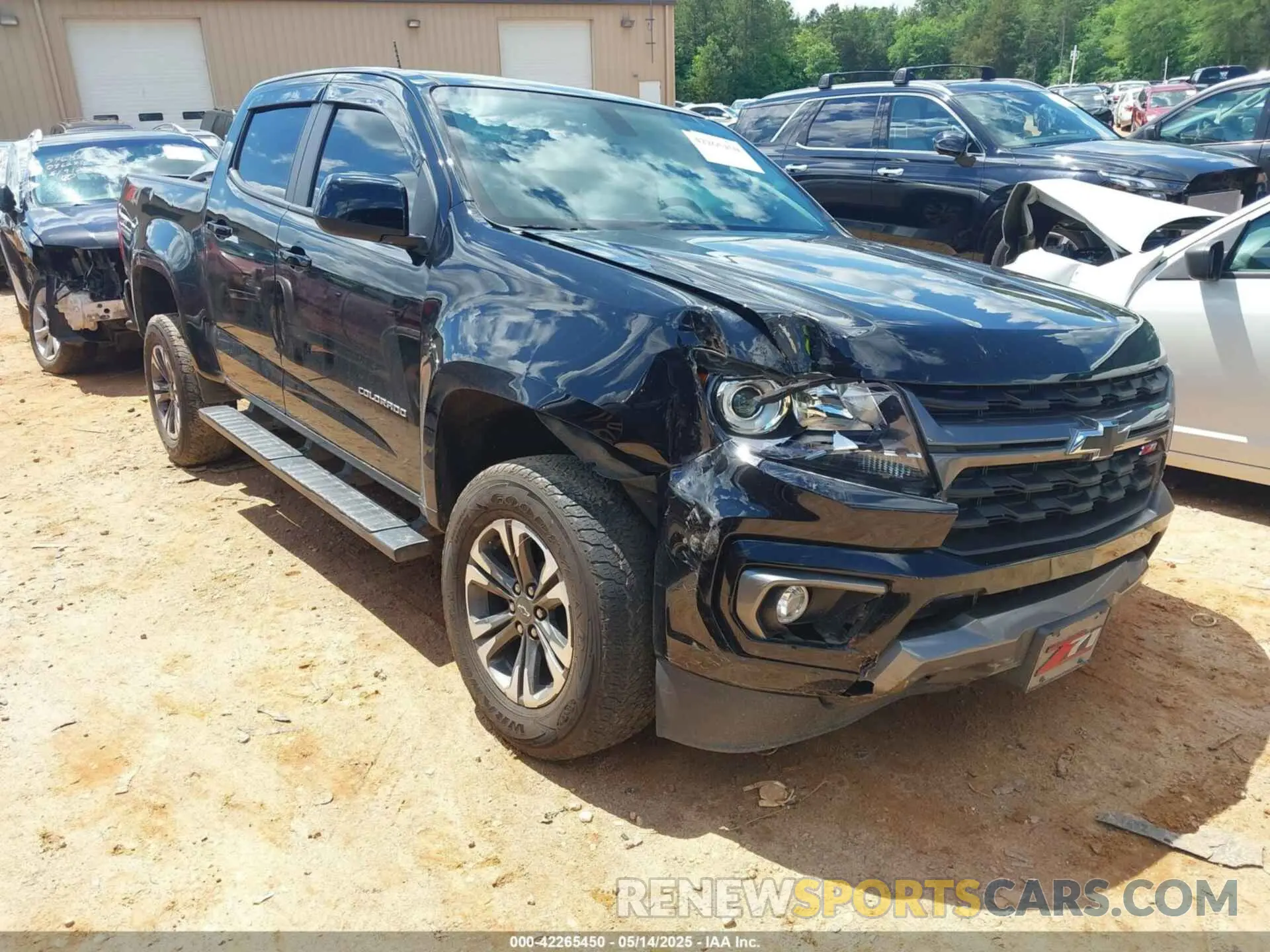 1 Photograph of a damaged car 1GCGTDEN5N1327500 CHEVROLET COLORADO 2022