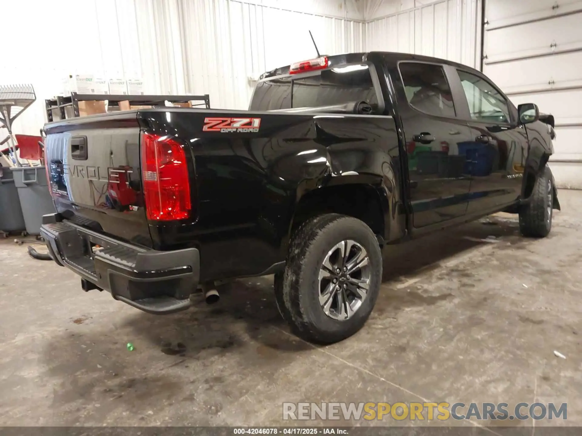 4 Photograph of a damaged car 1GCGTDEN7N1123152 CHEVROLET COLORADO 2022