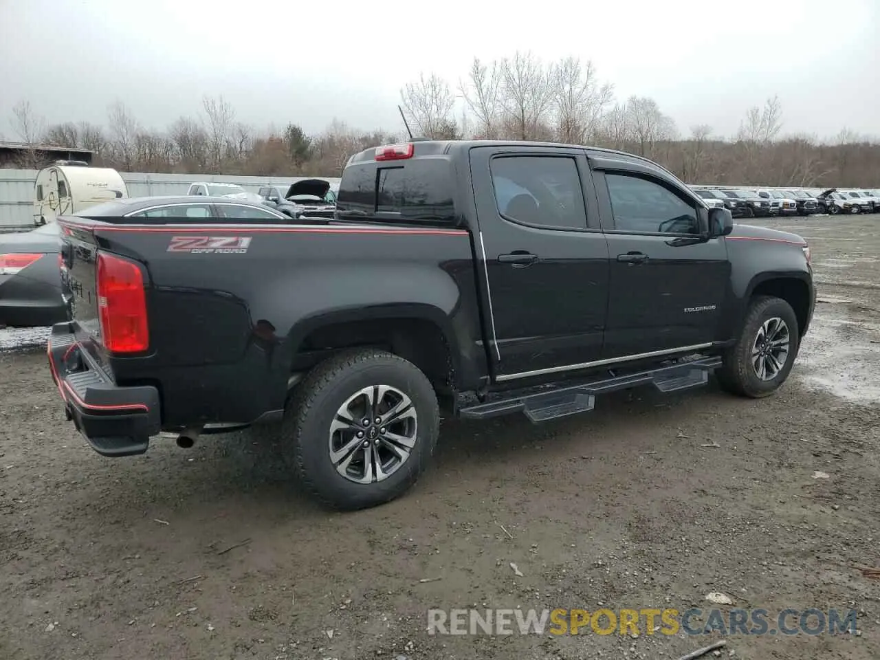 3 Photograph of a damaged car 1GCGTDEN8N1330939 CHEVROLET COLORADO 2022