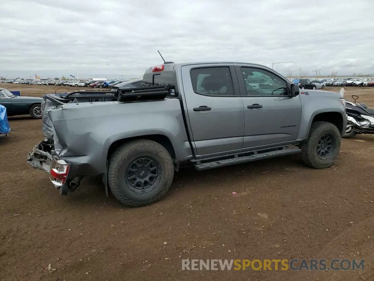 3 Photograph of a damaged car 1GCGTDENXN1110783 CHEVROLET COLORADO 2022