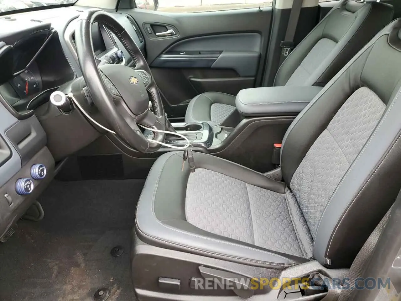 7 Photograph of a damaged car 1GCGTDENXN1110783 CHEVROLET COLORADO 2022