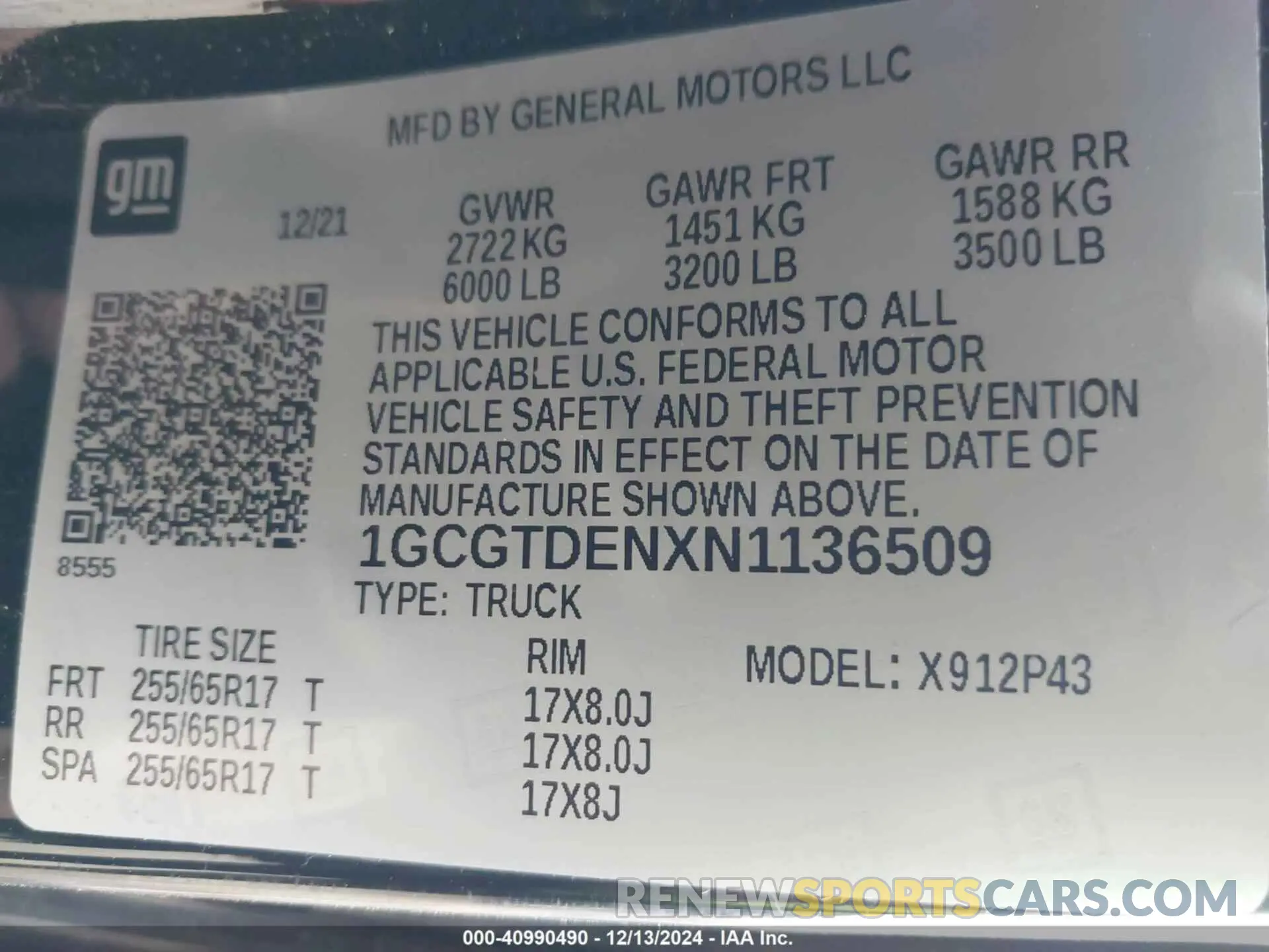 9 Photograph of a damaged car 1GCGTDENXN1136509 CHEVROLET COLORADO 2022
