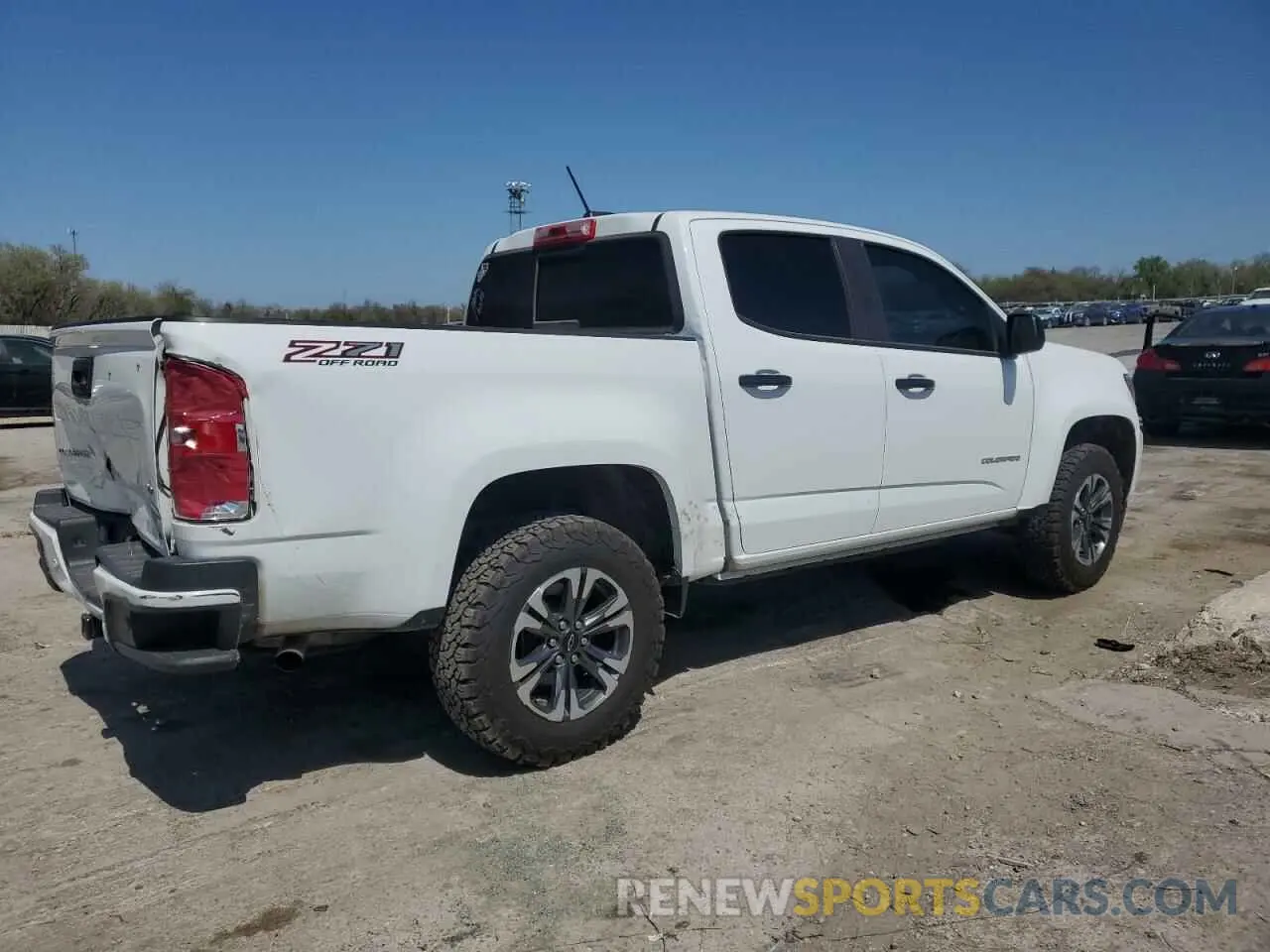 3 Photograph of a damaged car 1GCGTDENXN1253202 CHEVROLET COLORADO 2022