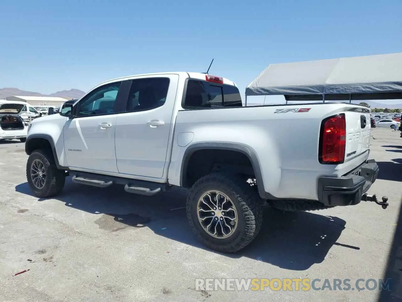2 Photograph of a damaged car 1GCGTEEN0N1245180 CHEVROLET COLORADO 2022