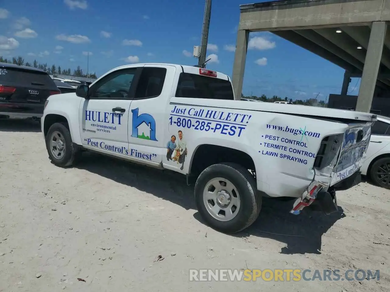 2 Photograph of a damaged car 1GCHSBEA1N1122376 CHEVROLET COLORADO 2022