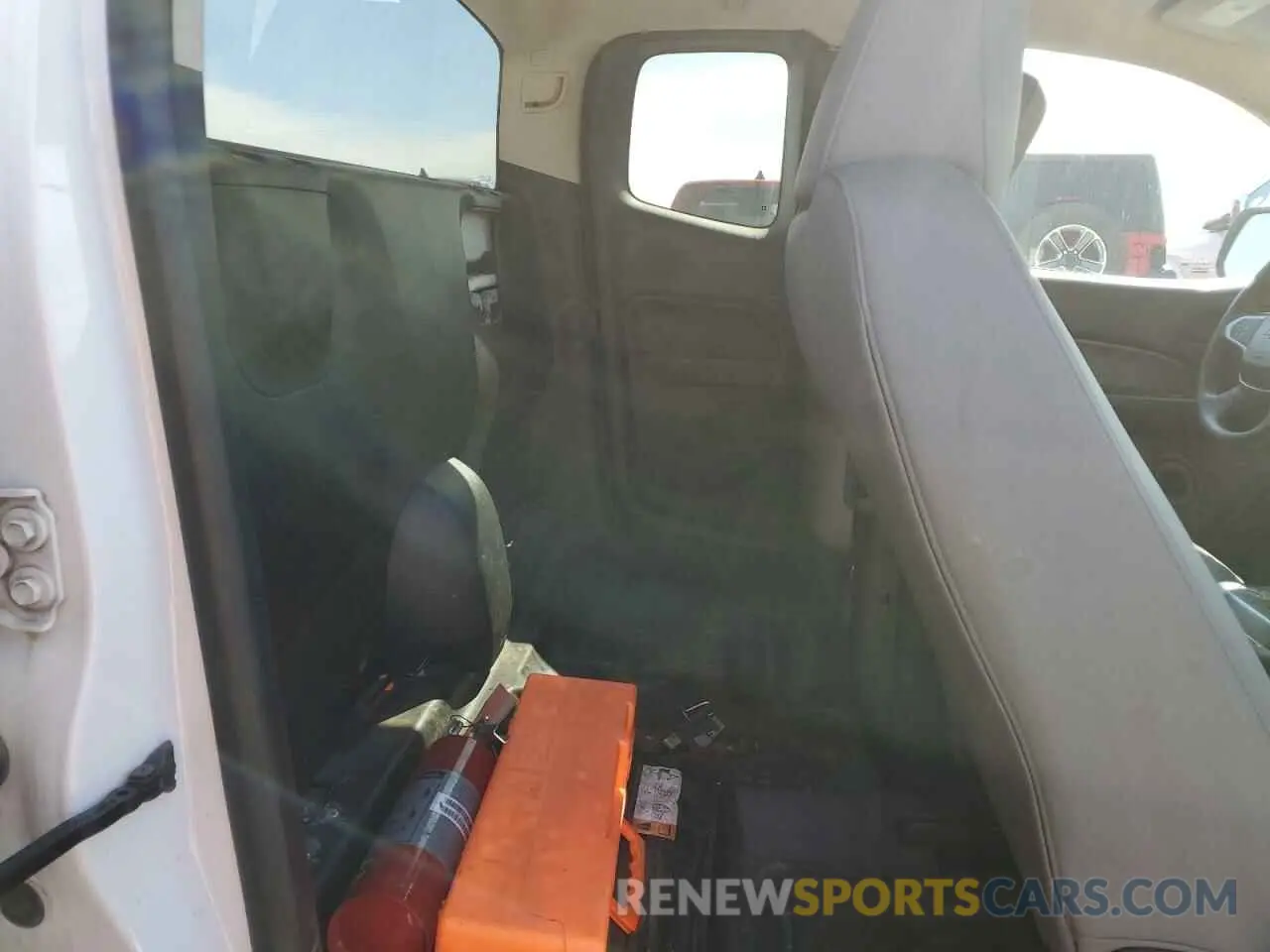 10 Photograph of a damaged car 1GCHSBEA8N1124559 CHEVROLET COLORADO 2022