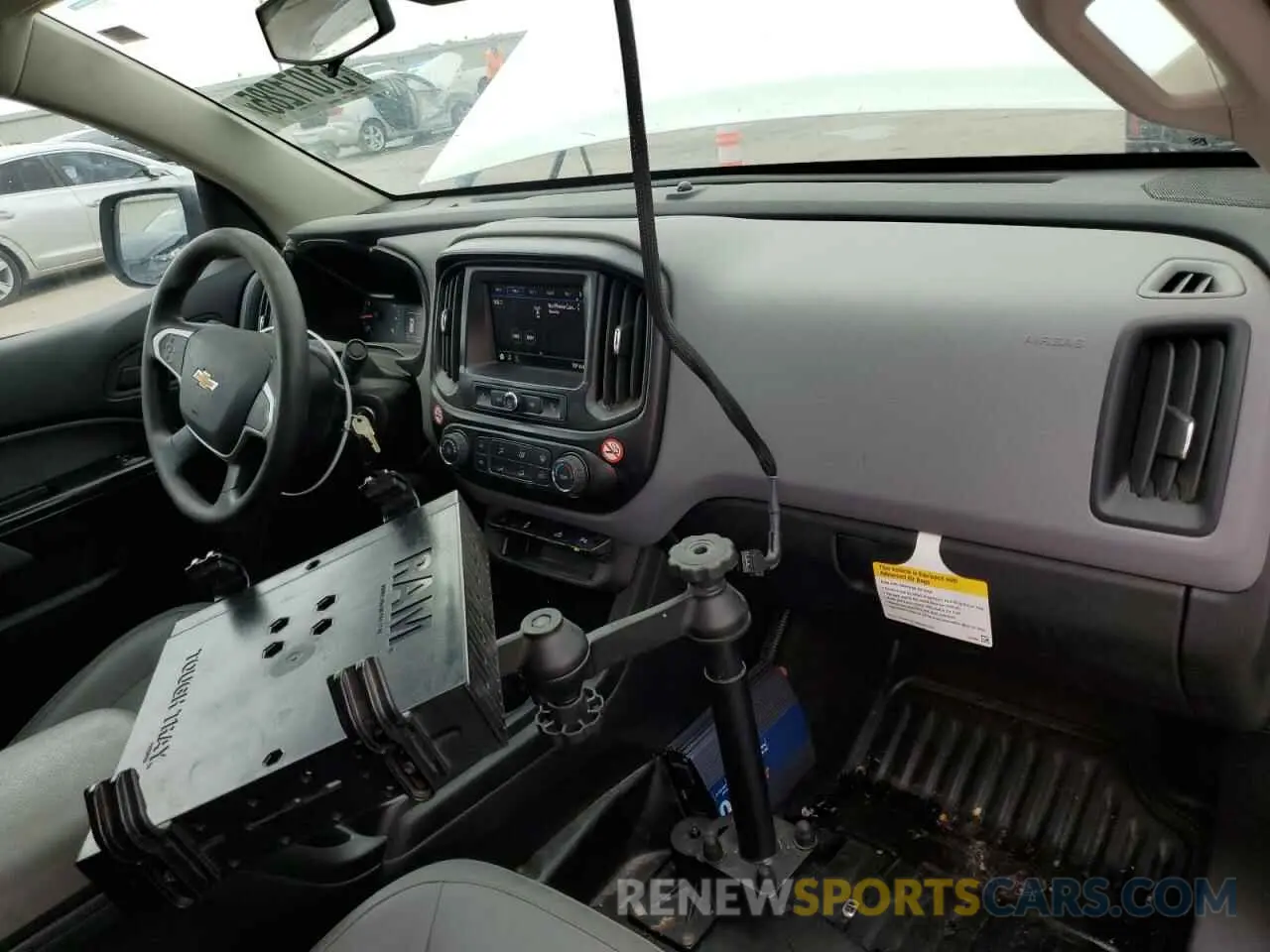 8 Фотография поврежденного автомобиля 1GCHSBEA8N1140518 CHEVROLET COLORADO 2022