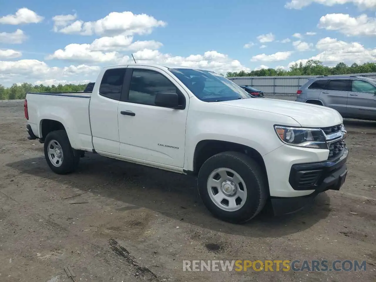 4 Photograph of a damaged car 1GCHSBEA9N1132590 CHEVROLET COLORADO 2022