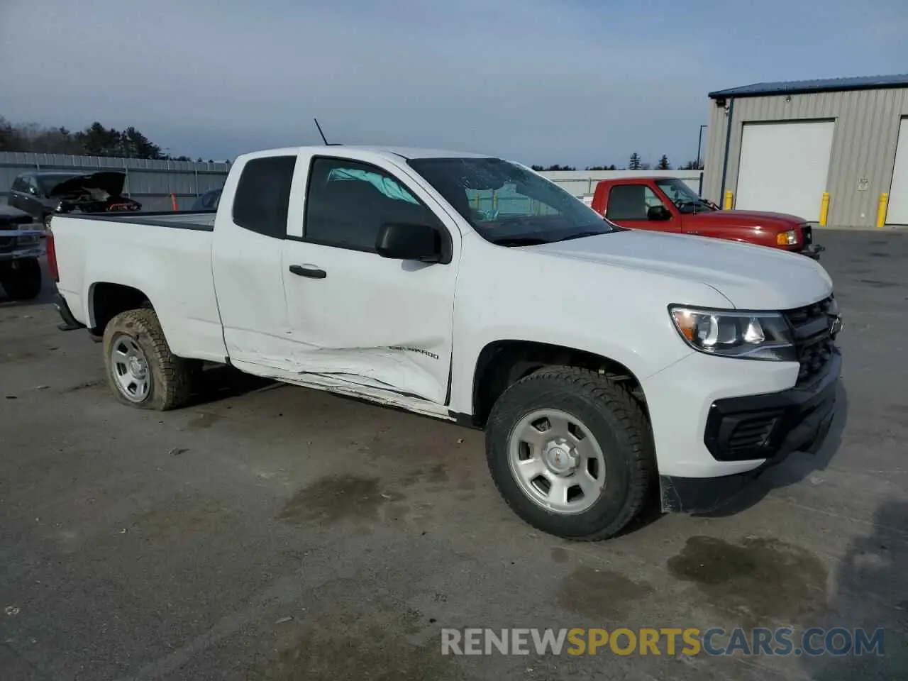 4 Photograph of a damaged car 1GCHSBEN1N1314402 CHEVROLET COLORADO 2022