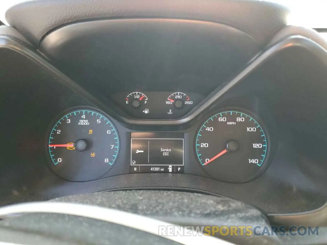 9 Photograph of a damaged car 1GCHSBEN3N1327703 CHEVROLET COLORADO 2022
