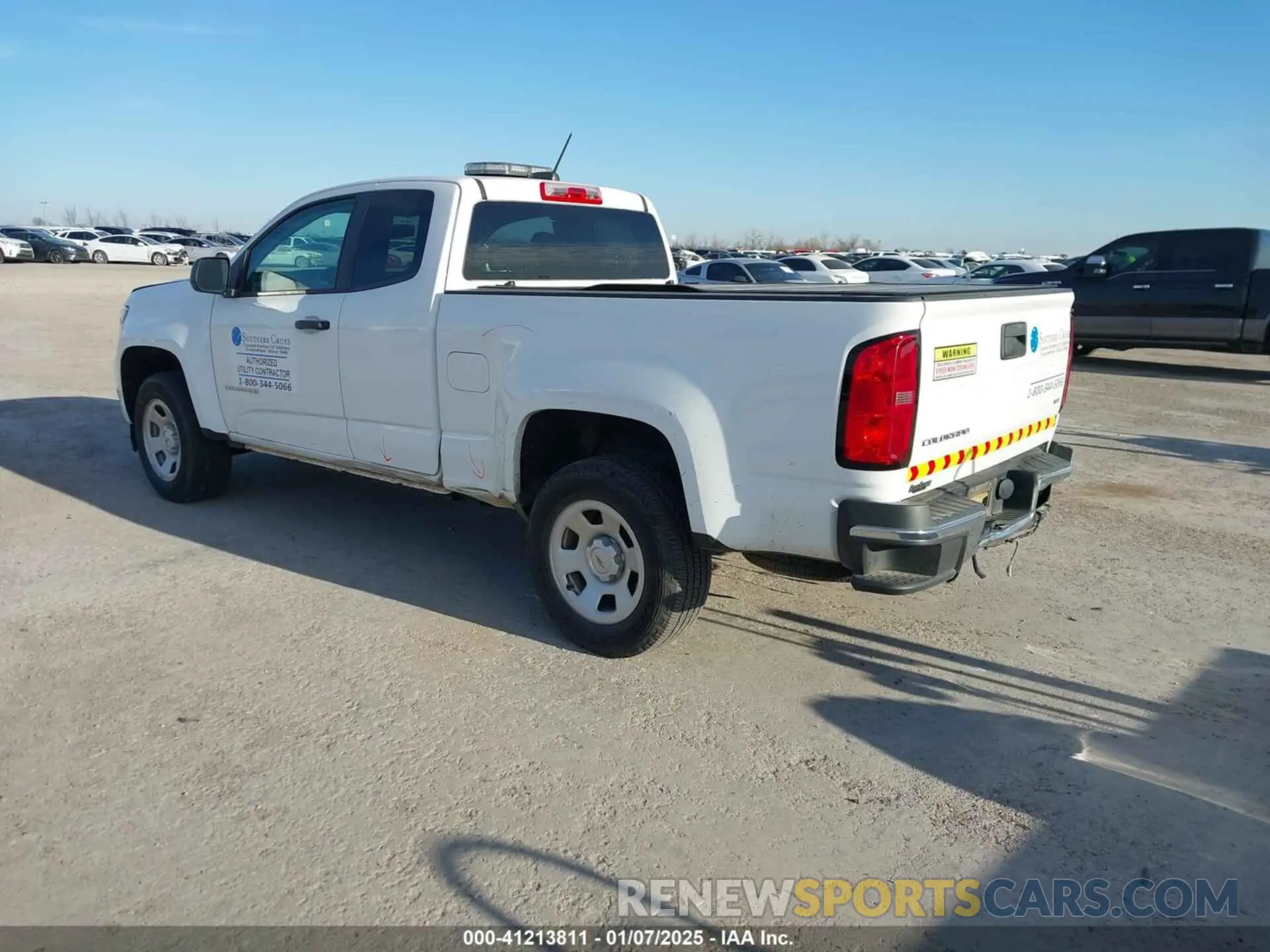 3 Фотография поврежденного автомобиля 1GCHSBEN6N1259669 CHEVROLET COLORADO 2022
