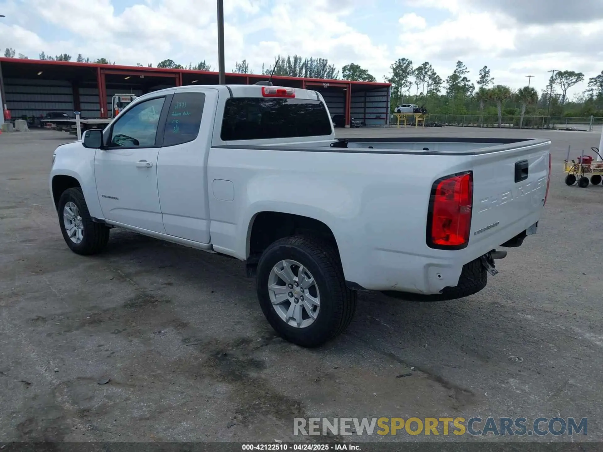 3 Фотография поврежденного автомобиля 1GCHSCEA0N1268192 CHEVROLET COLORADO 2022