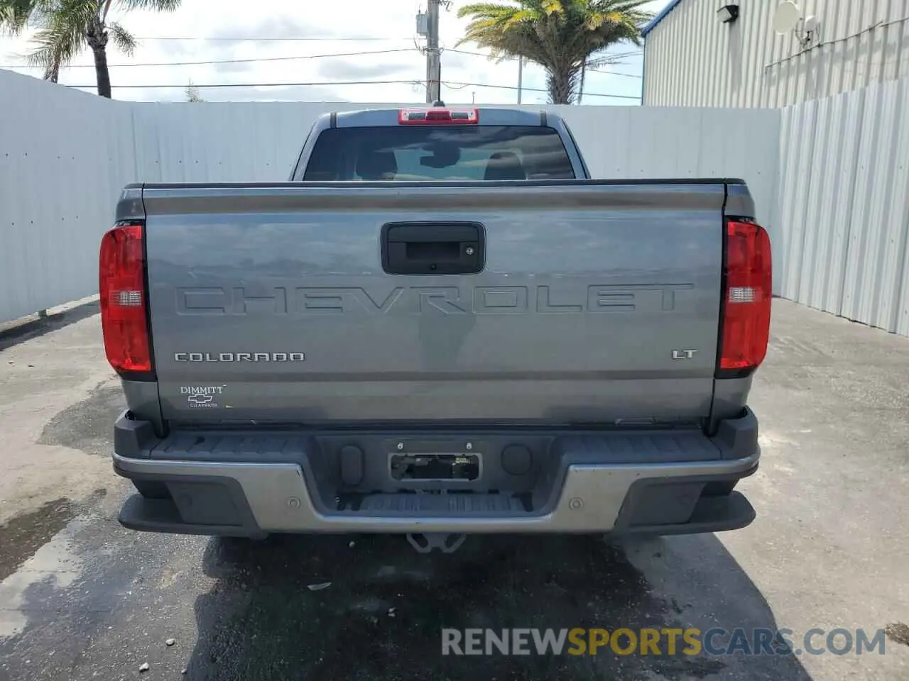 6 Photograph of a damaged car 1GCHSCEA1N1176749 CHEVROLET COLORADO 2022