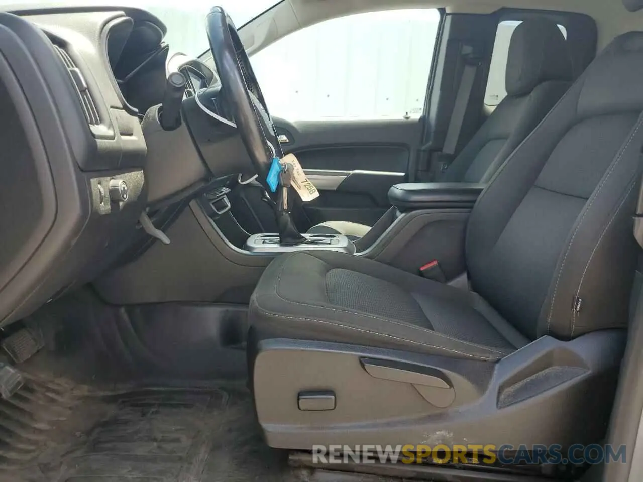7 Photograph of a damaged car 1GCHSCEA1N1176749 CHEVROLET COLORADO 2022