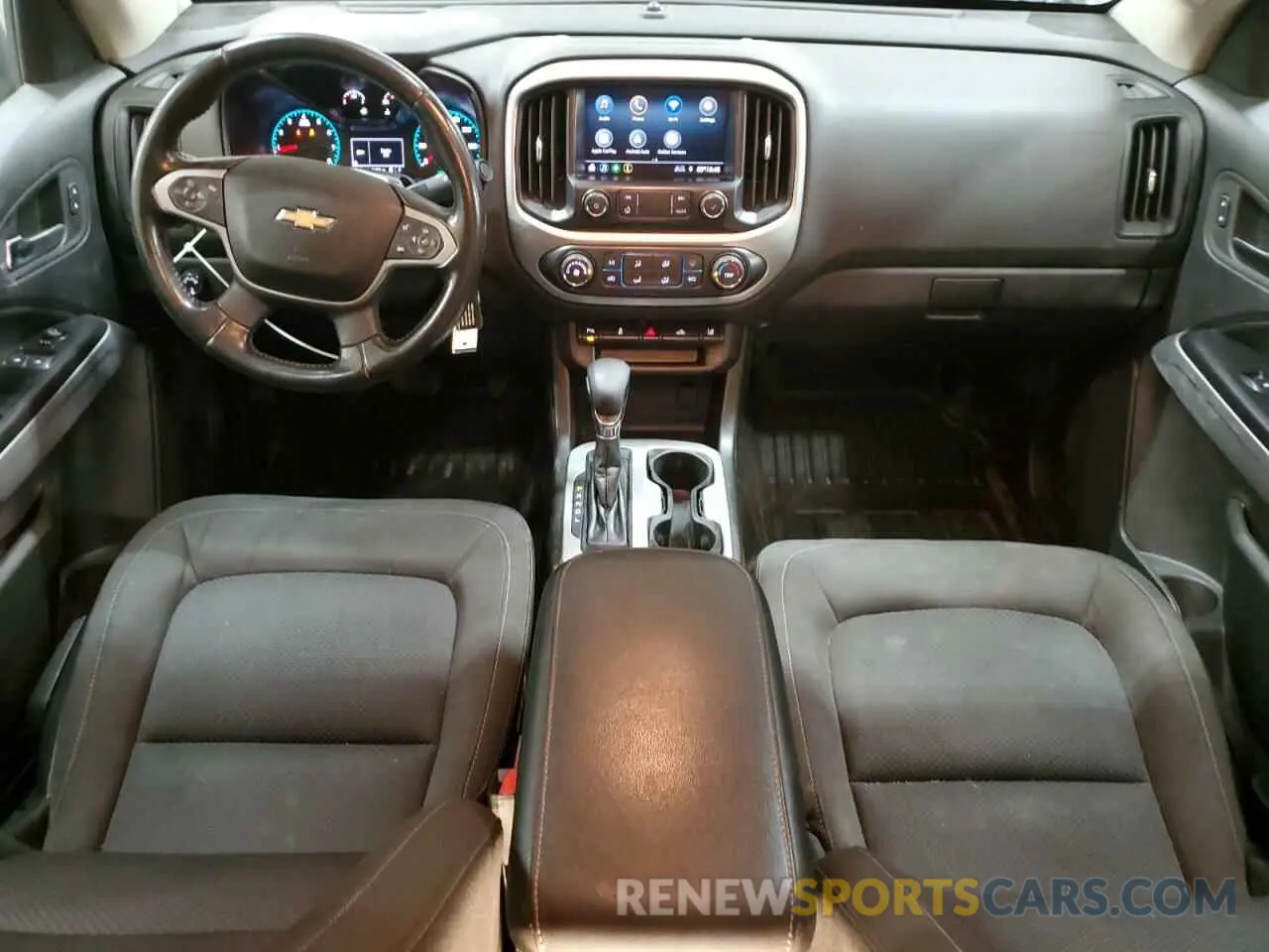 8 Photograph of a damaged car 1GCHSCEA2N1128094 CHEVROLET COLORADO 2022