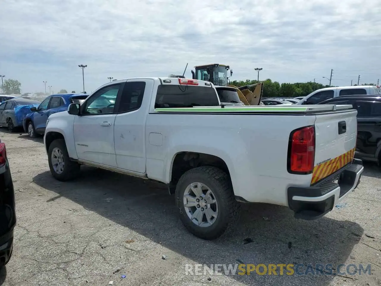 2 Photograph of a damaged car 1GCHSCEA3N1119288 CHEVROLET COLORADO 2022