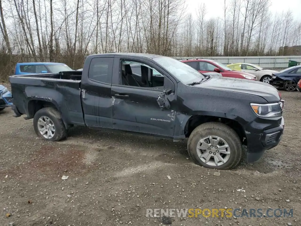 4 Photograph of a damaged car 1GCHSCEA8N1232282 CHEVROLET COLORADO 2022