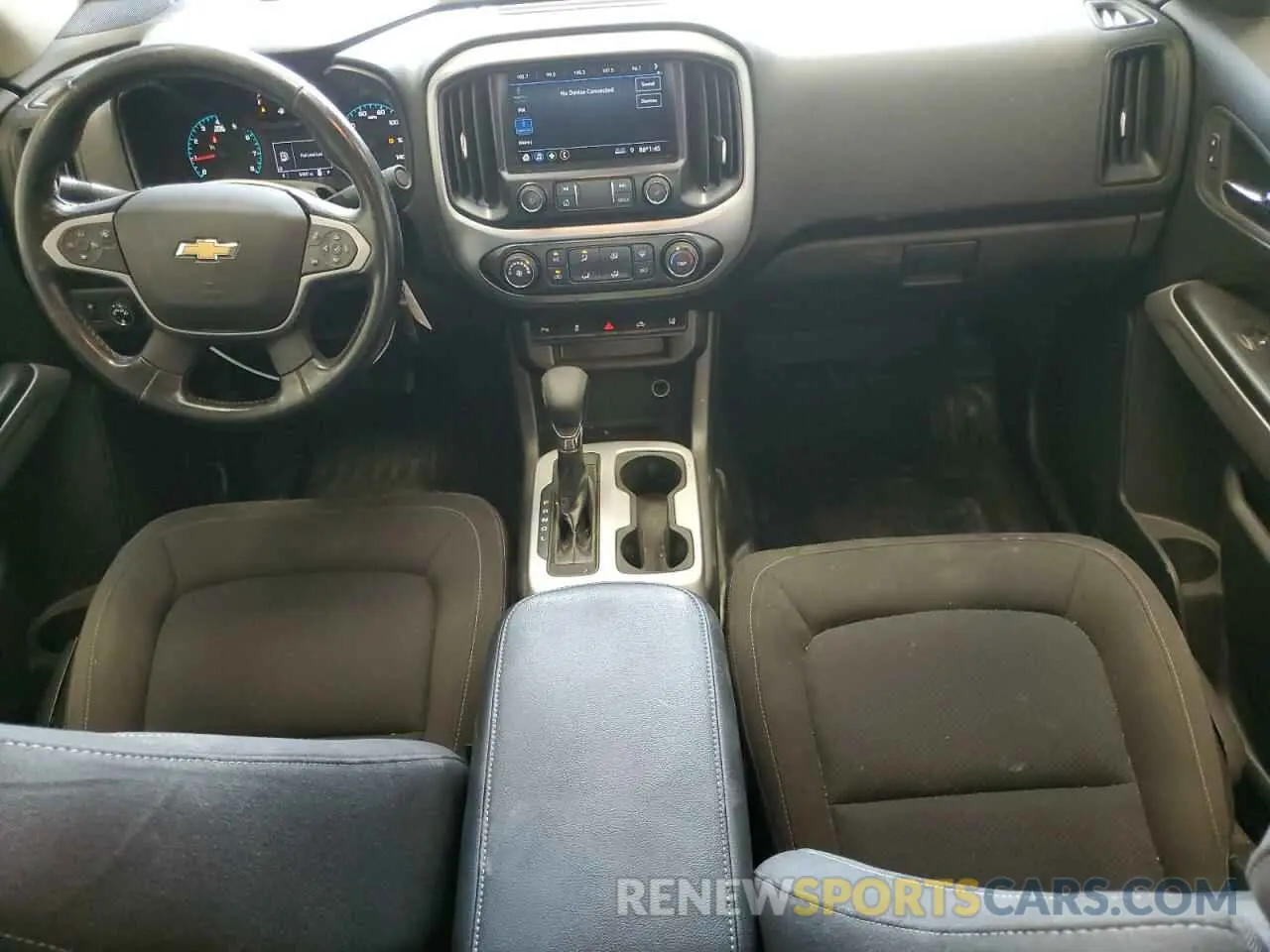 8 Photograph of a damaged car 1GCHSCEA9N1161786 CHEVROLET COLORADO 2022