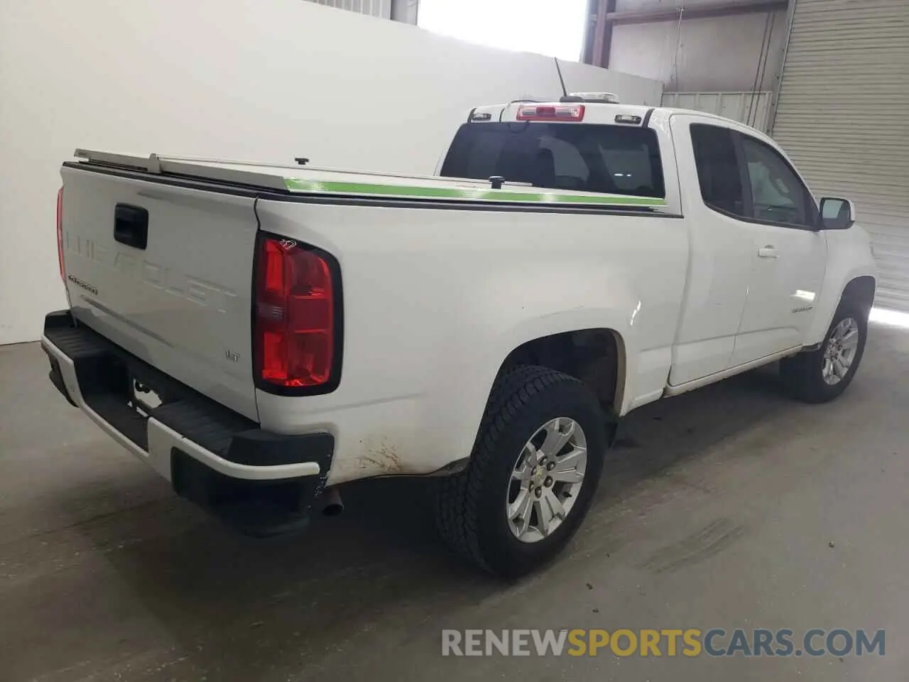 3 Фотография поврежденного автомобиля 1GCHSCEAXN1116727 CHEVROLET COLORADO 2022